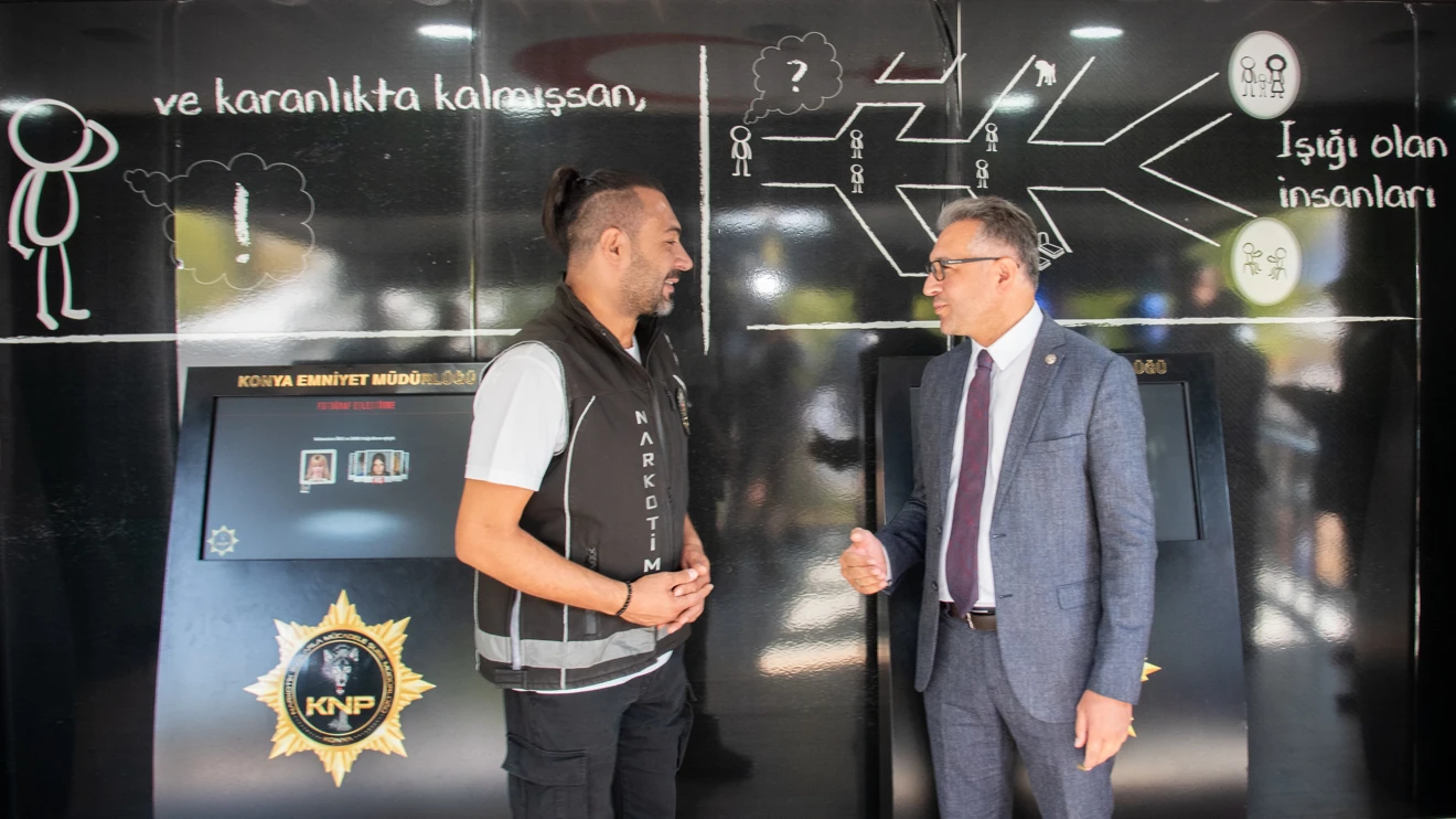 Selçuk Üniversitesinde Narko Tır ve Bağımlılıkla Mücadele Konferansı düzenlendi
